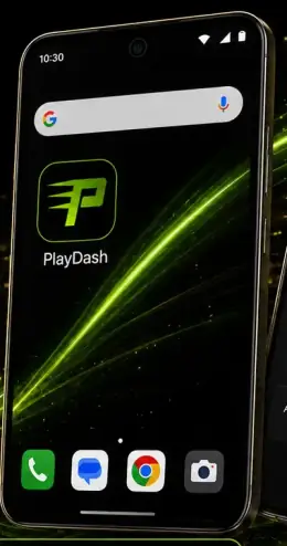Android 手机主屏幕上的 PlayDash 快捷方式图标，旁边是 Chrome